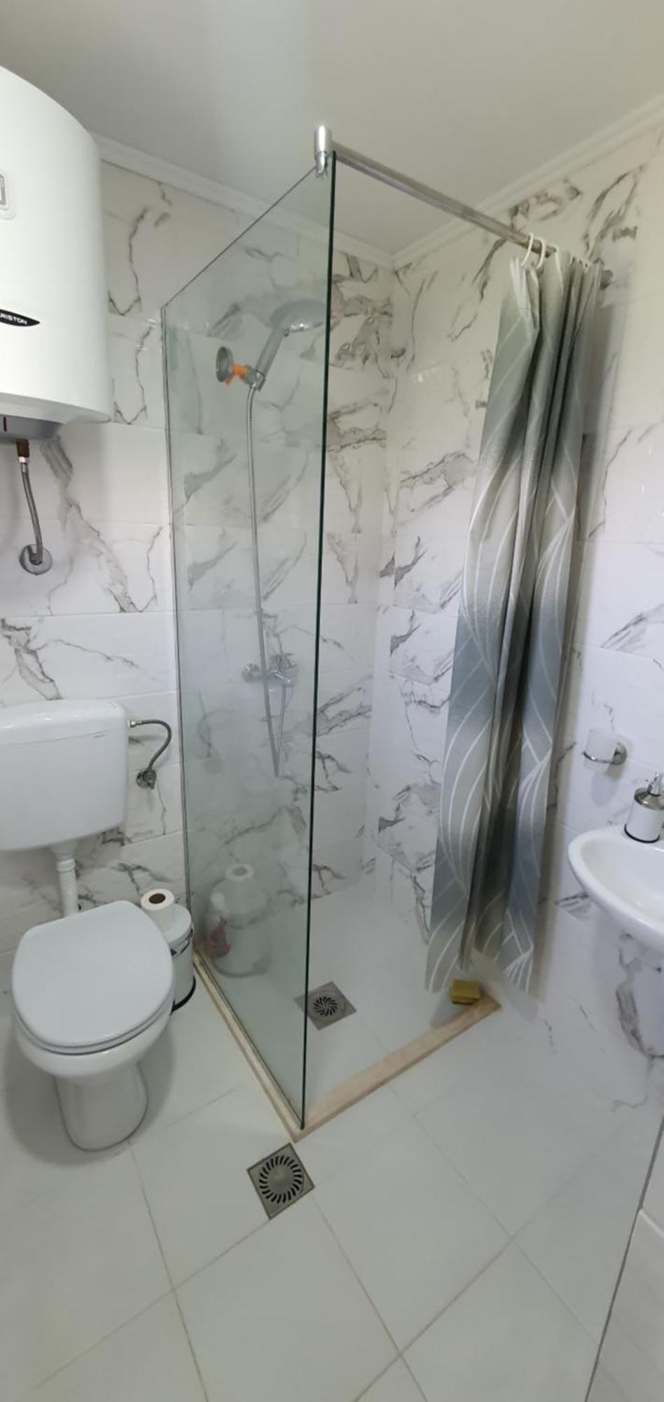 Cozzy Apartment Near The Aiport Podgorica Mitrovici  Luaran gambar